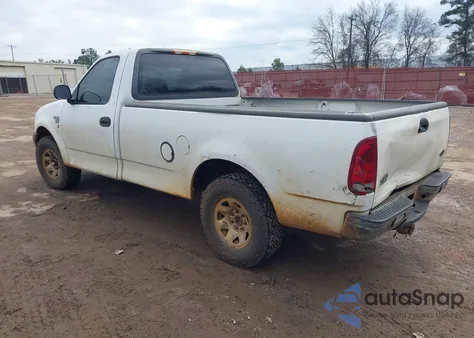 2001 Ford F-150 Xl/Xlt z USA, uszkodzony, nr VIN 2FTPF17Z61CA92958